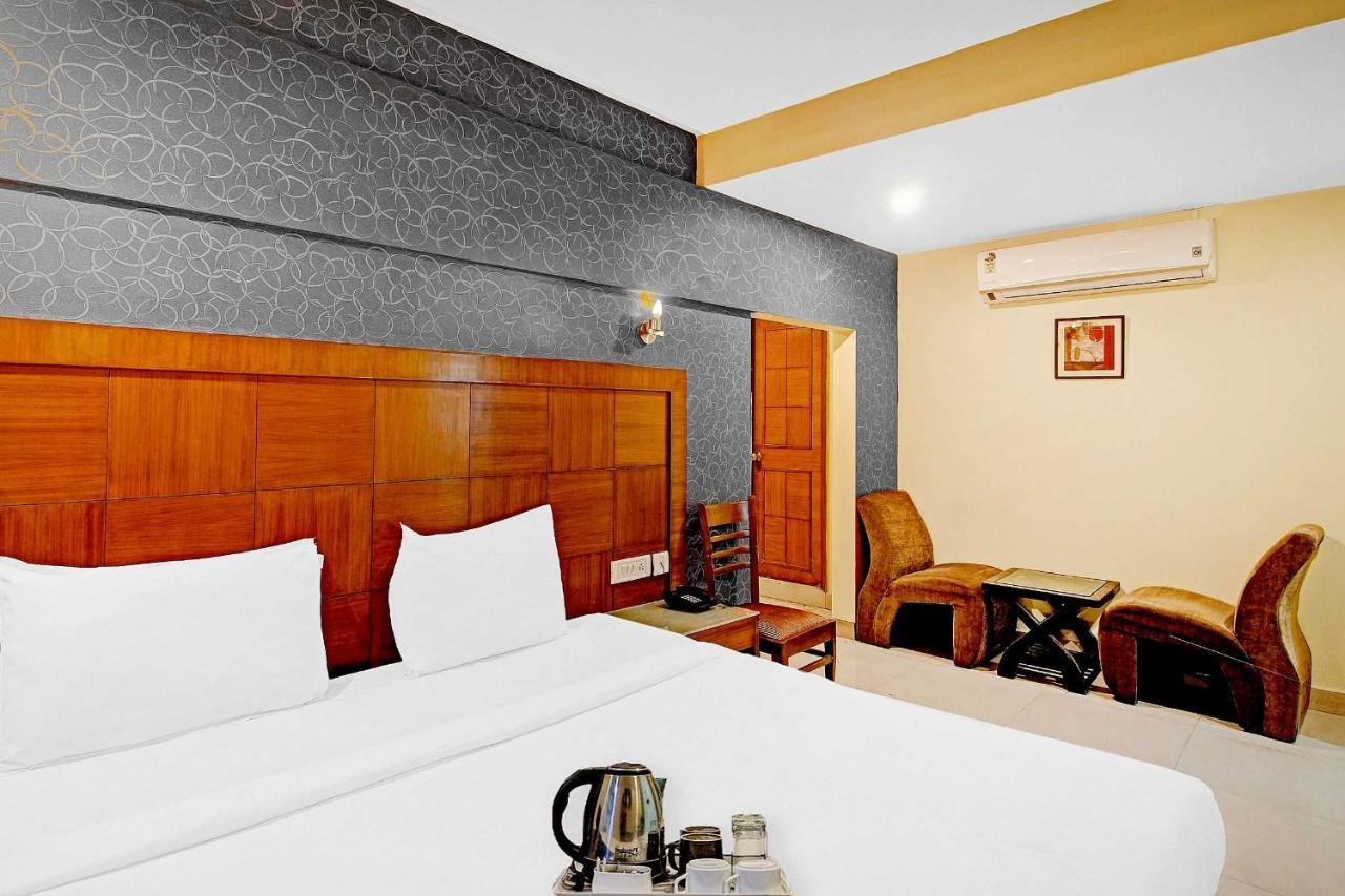 Townhouse The Grand Plaza Hotel Haidarábád Kültér fotó